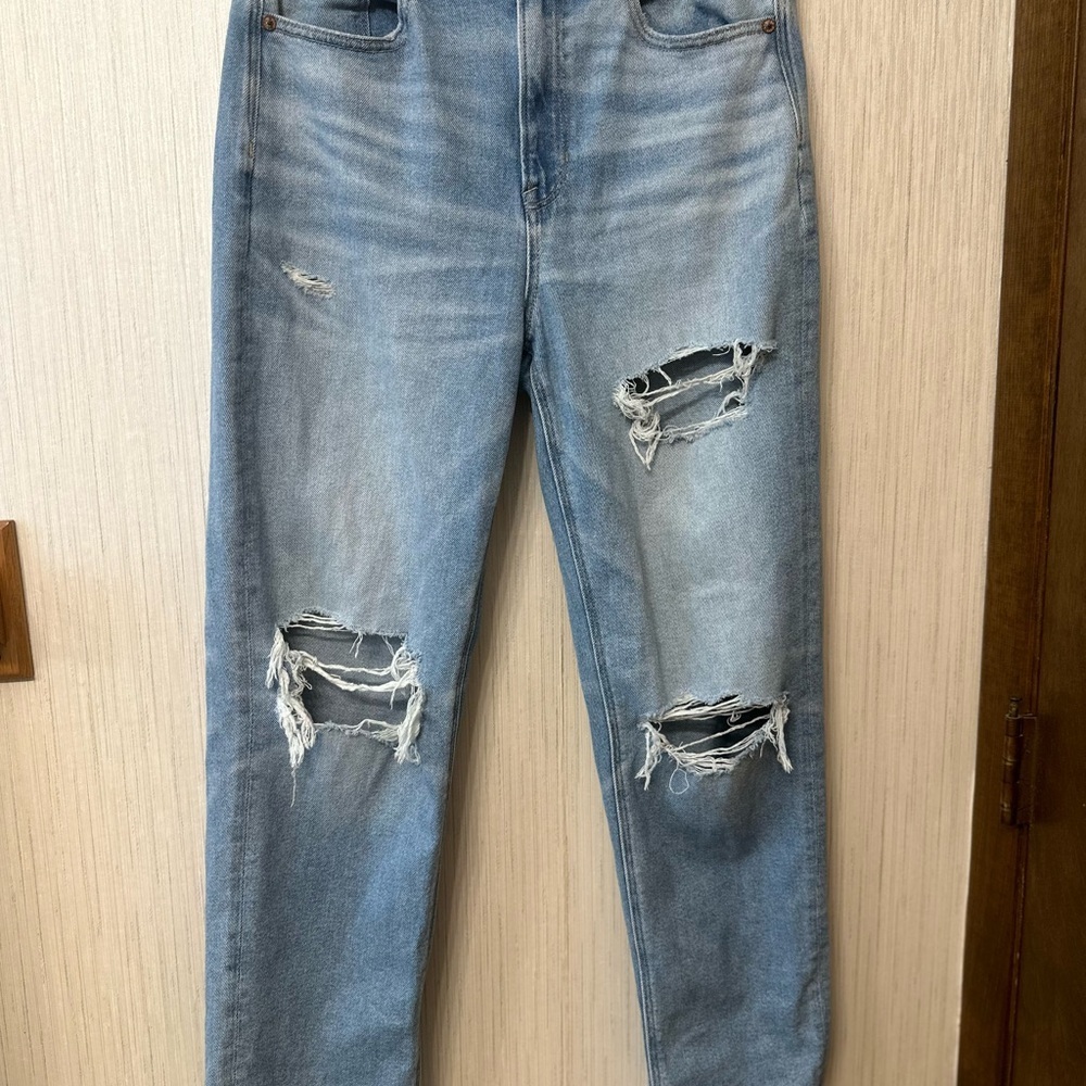 American Eagle AE Stretch Mom Straight Jean Blue Medium Wash‎ Womens Size 8